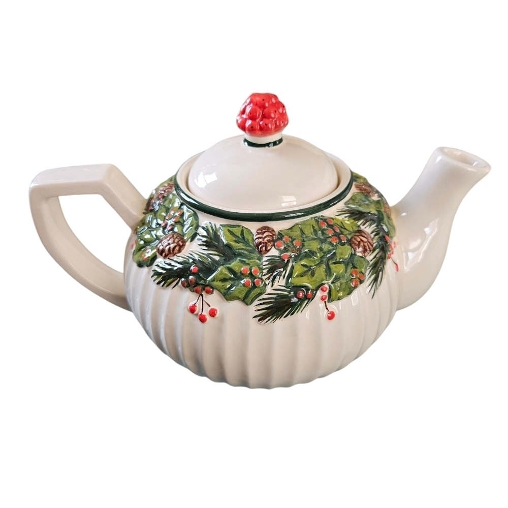 NIB International Bazaar Christmas Holly Teapot